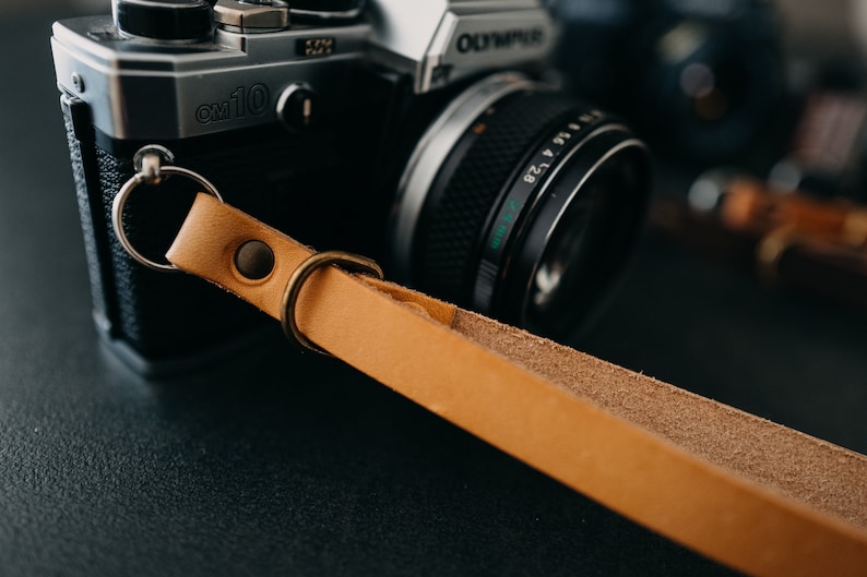 Genuine Leather Camera Wrist Strap Vintage and minimal design Color Brown, Black, Cognac, Dark Brown, Natural Camera strap Naturale (Natural)