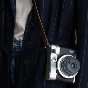 Personalized camera strap, perfect for photographer gift. Handmade with genuine leather. Super short and Long size immagine 5
