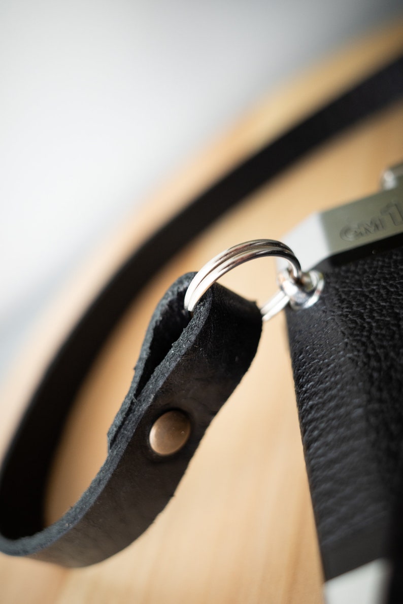 Short and thin genuine leather camera strap. Fixed length 70cm 27.5 Brown Black Cognac image 4