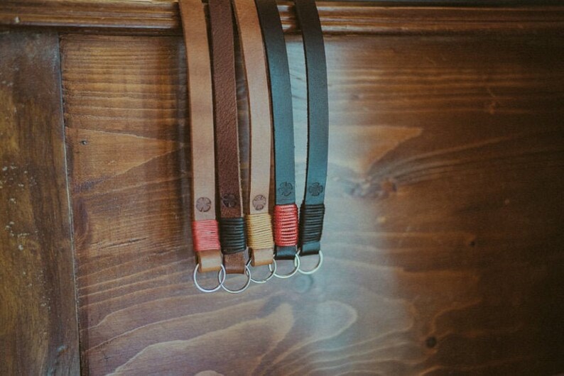 Custom lenght Black leather camera strap Red wire color personalized Vintage camerastrap