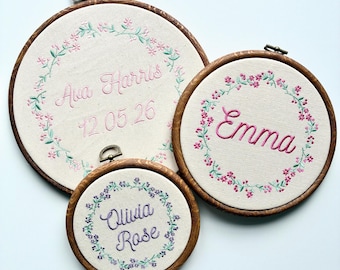 Personalised Floral Embroidery Hoop – Custom Name Embroidered Vintage Art Nursery Decor Baby Shower Birth Announcement Gift