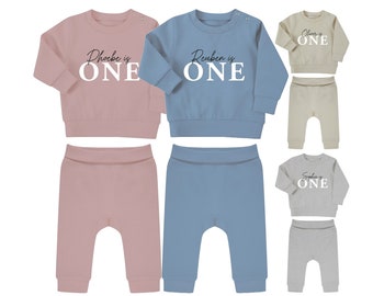 Personalisierte Name I Am One Baby & Kleinkind nachhaltige Sweatshirt und Jogger Set Erster Geburtstag Outfit