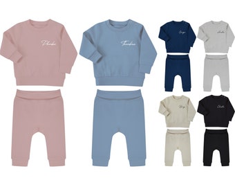 Personalisiertes Set aus nachhaltigem Sweatshirt und Jogginghose für Babys und Kleinkinder mit Namen