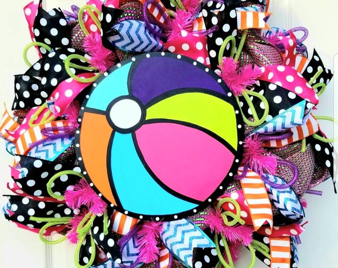 Beach Ball Wreath for Vacation Home Front Porch, Colorful Summer Pool