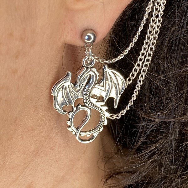 Dragon ear-chains ear cuff. D&D DnD Cosplay Fantasy. Silver-plated chains and hypo-allergenic stud. Single earring. Birthday gift.