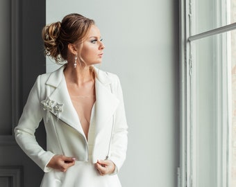 ivory jackets for wedding guest