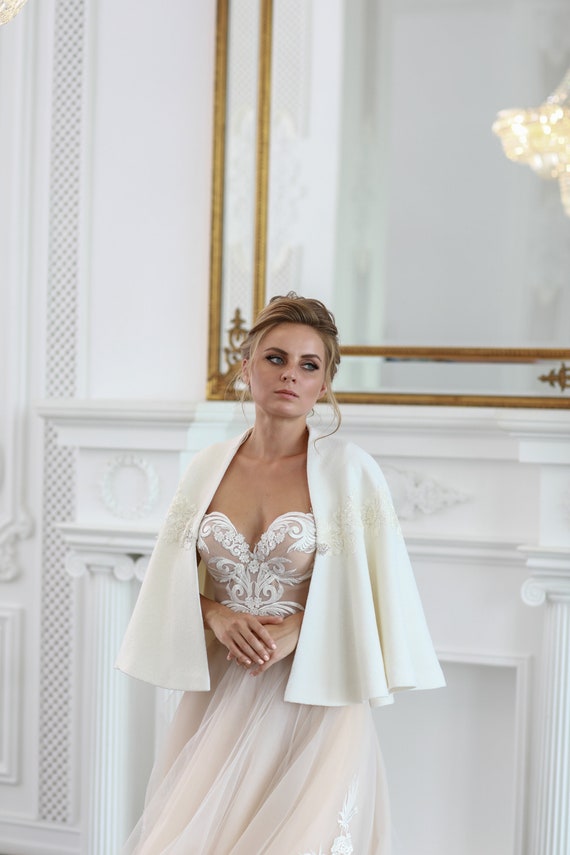 Bridal Cape, Bridal Jacket for Winter Wedding Dress, Wedding Bridal Cape, Bridal Jacket for Winter Wedding Dress, Wedding