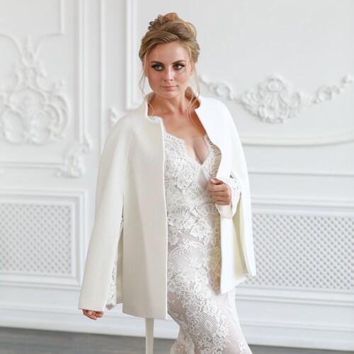 bride winter wedding jackets