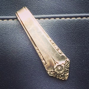 Purse Hook Silver Starlight Flowers Key Finder Key Ring Keychain Silverplate Silverwear