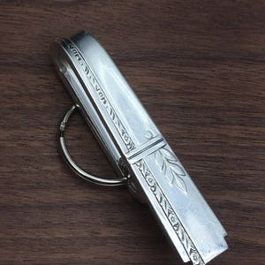 Vintage Purse Hook Clip Silver Grenoble Key Finder Key Ring Keychain Silverplate Silverware Antique Rose