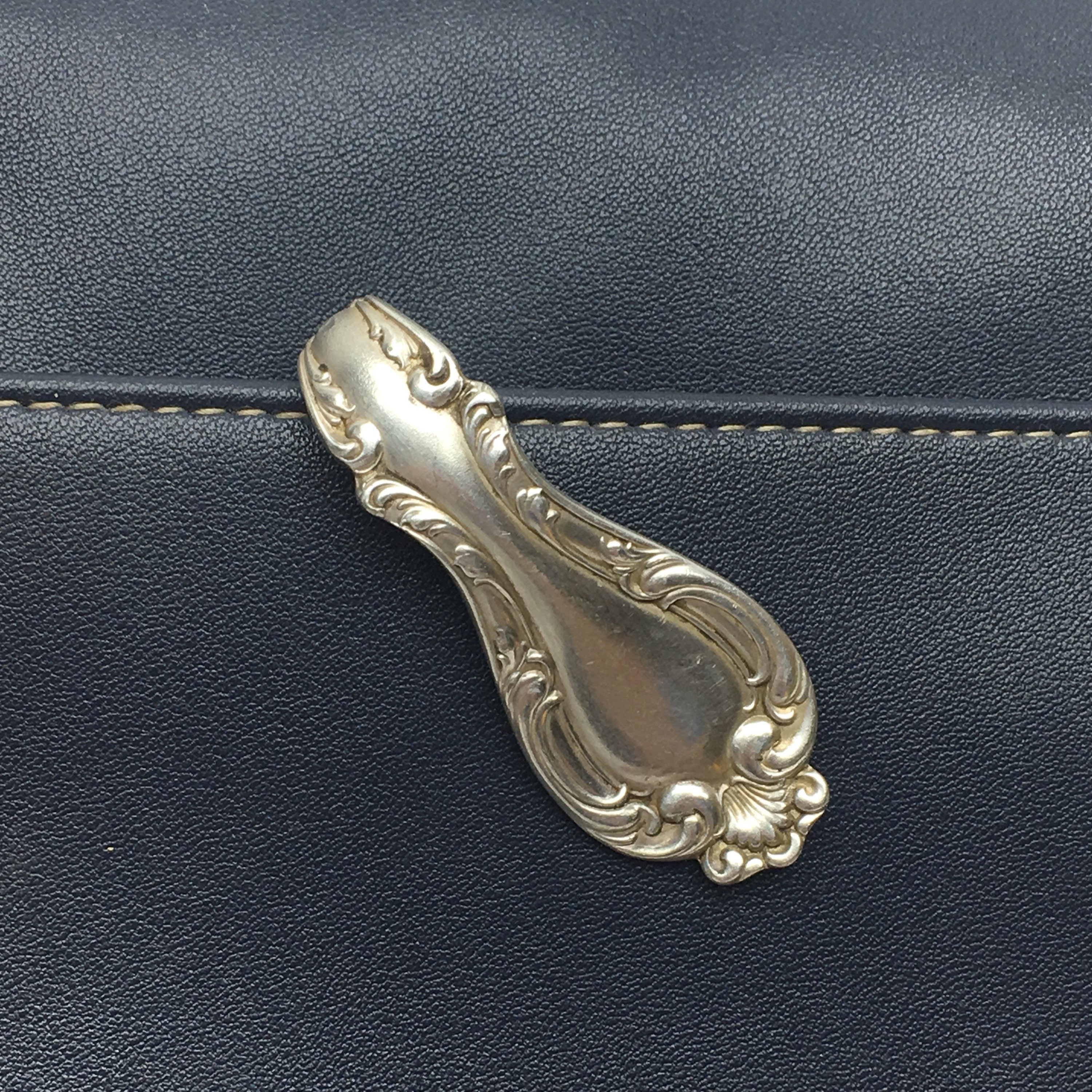 Vintage Silver Purse Hook Key Finder Key Holder Ring Upcycle Pocket  Keychain Silverplate Silverware Magnolia Pattern 