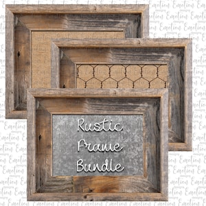 Peut inclure: Un ensemble de trois cadres photo en bois rustique avec des fonds différents. Les cadres sont empilés les uns sur les autres. Le cadre du haut a un fond en toile de jute, le cadre du milieu a un fond en grillage à poules et le cadre du bas a un fond en métal galvanisé. Le texte "Rustic Frame Bundle" est écrit en blanc sur le cadre du bas.