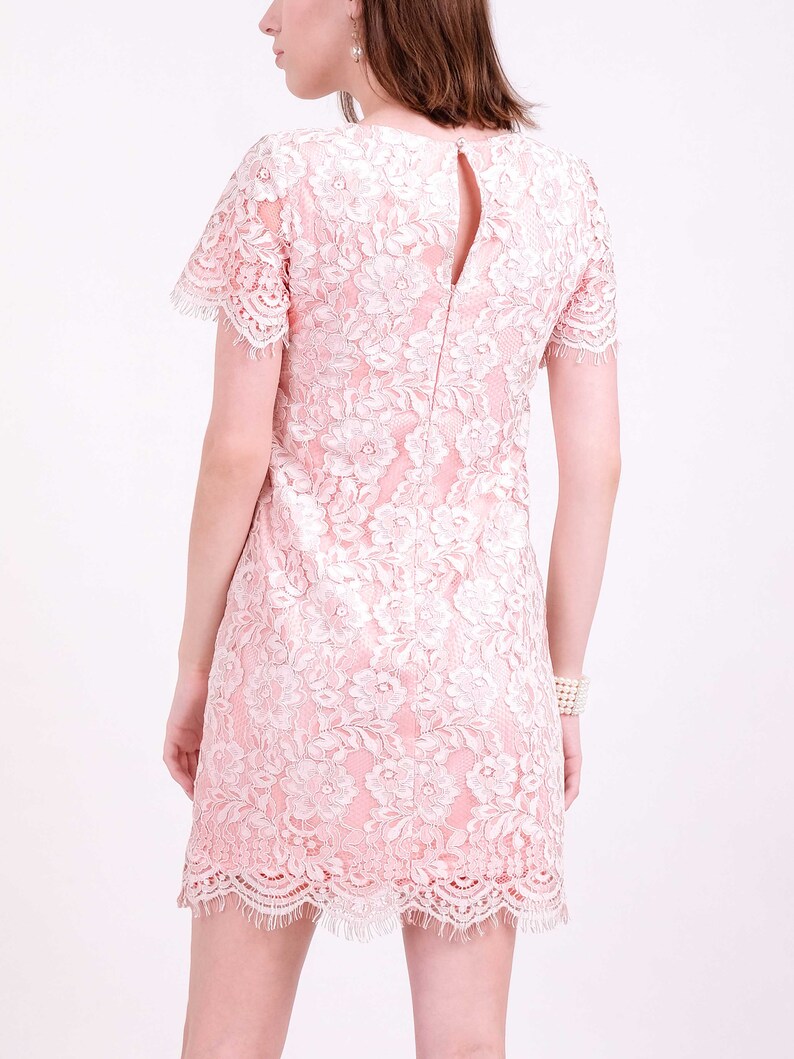 DRESS: Coral pink two tone floral lace straight shift dress image 2