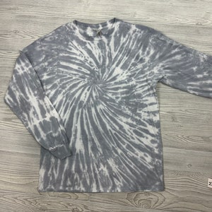 Long-Sleeve Tie-Dye Tee // “Silver” Starburst  / tie dye pull over tee