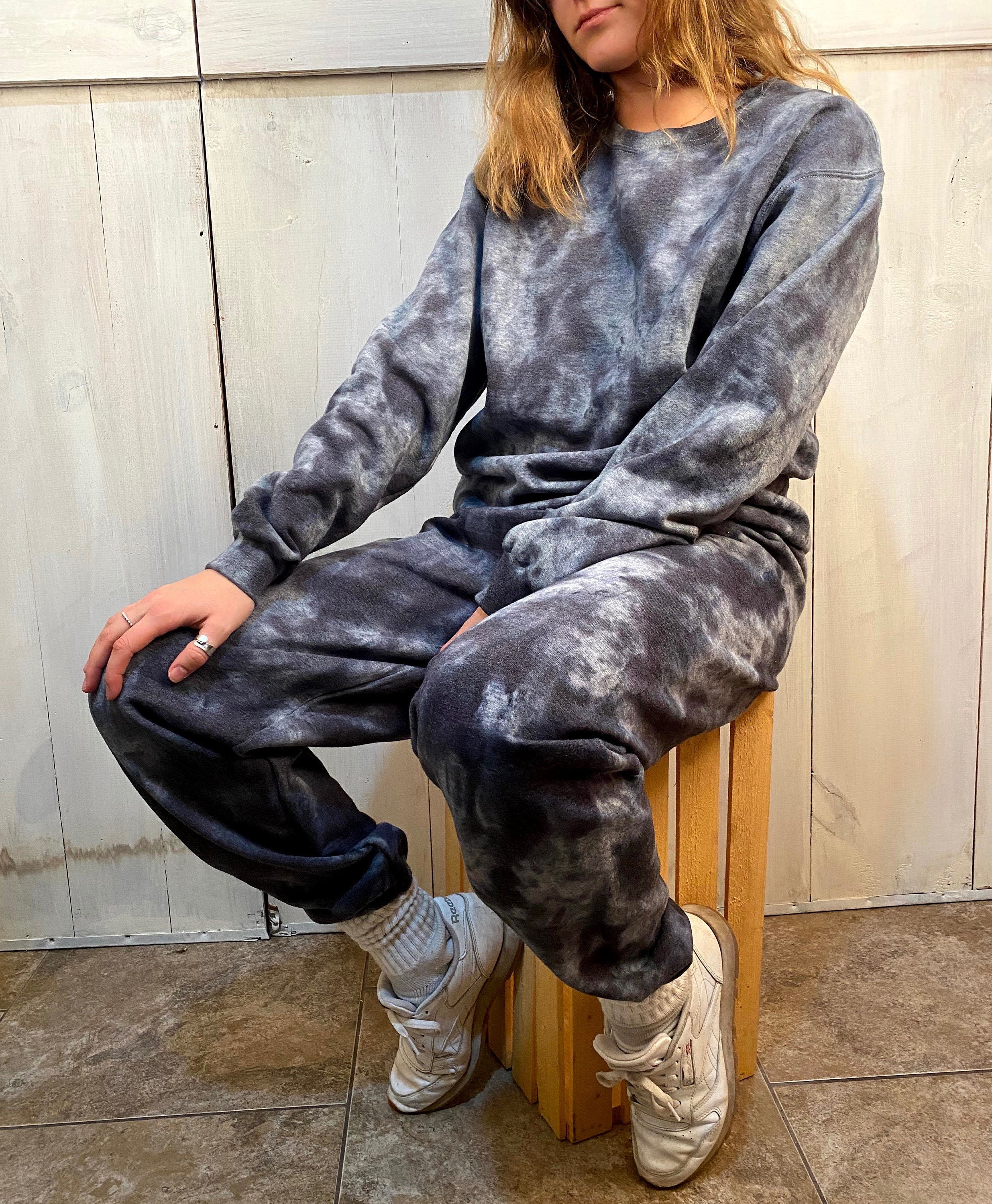 Tie-dye Sweatsuit Set // Wind - Black W/blue Hue & Grey