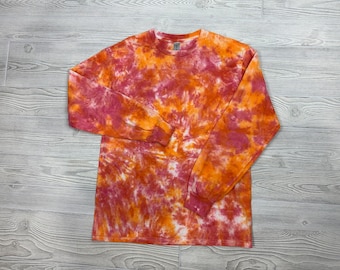 Camiseta Tie-Dye de Manga Comprida // “Sunset” - rosa fúcsia e laranja / camiseta tie-dye de vestir pela cabeça
