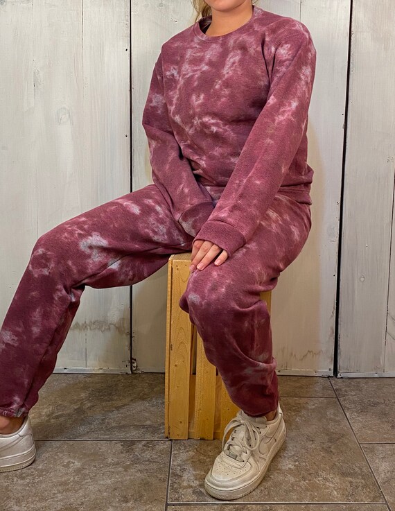 Tie-dye Sweatsuit Set // cabernet 