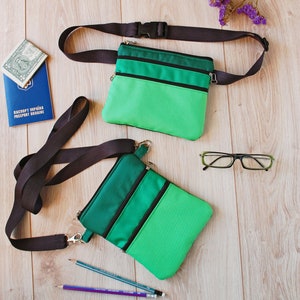 Set de 2 bolsos en color verde: riñonera unisex, bolso cruzado y riñonera pequeña