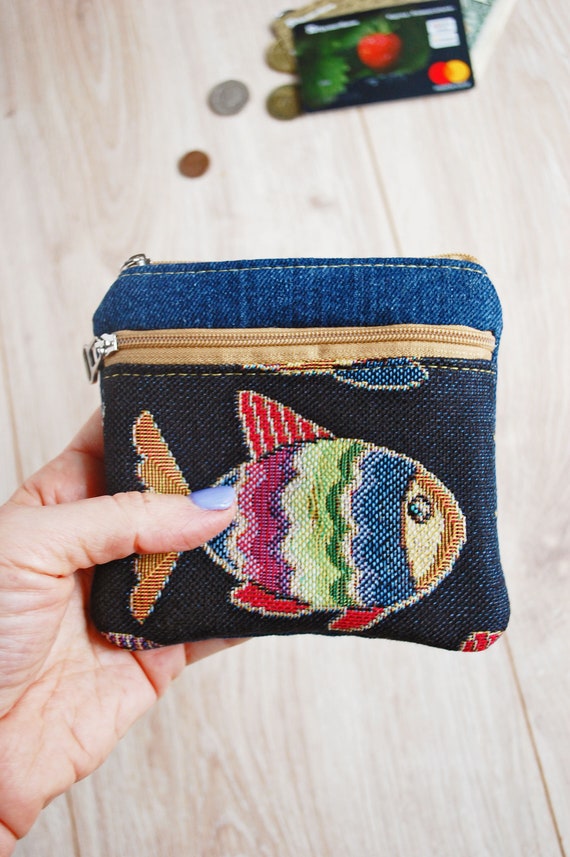 Small change deals pouch