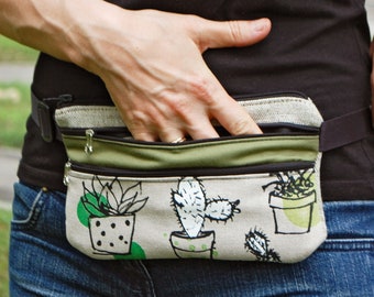 Grüne Flache Sackleinen Fanny Pack mit Kakteen, schmale Unisex Hüfttasche, Gürteltasche Damen Herren, Festival und Reisetasche