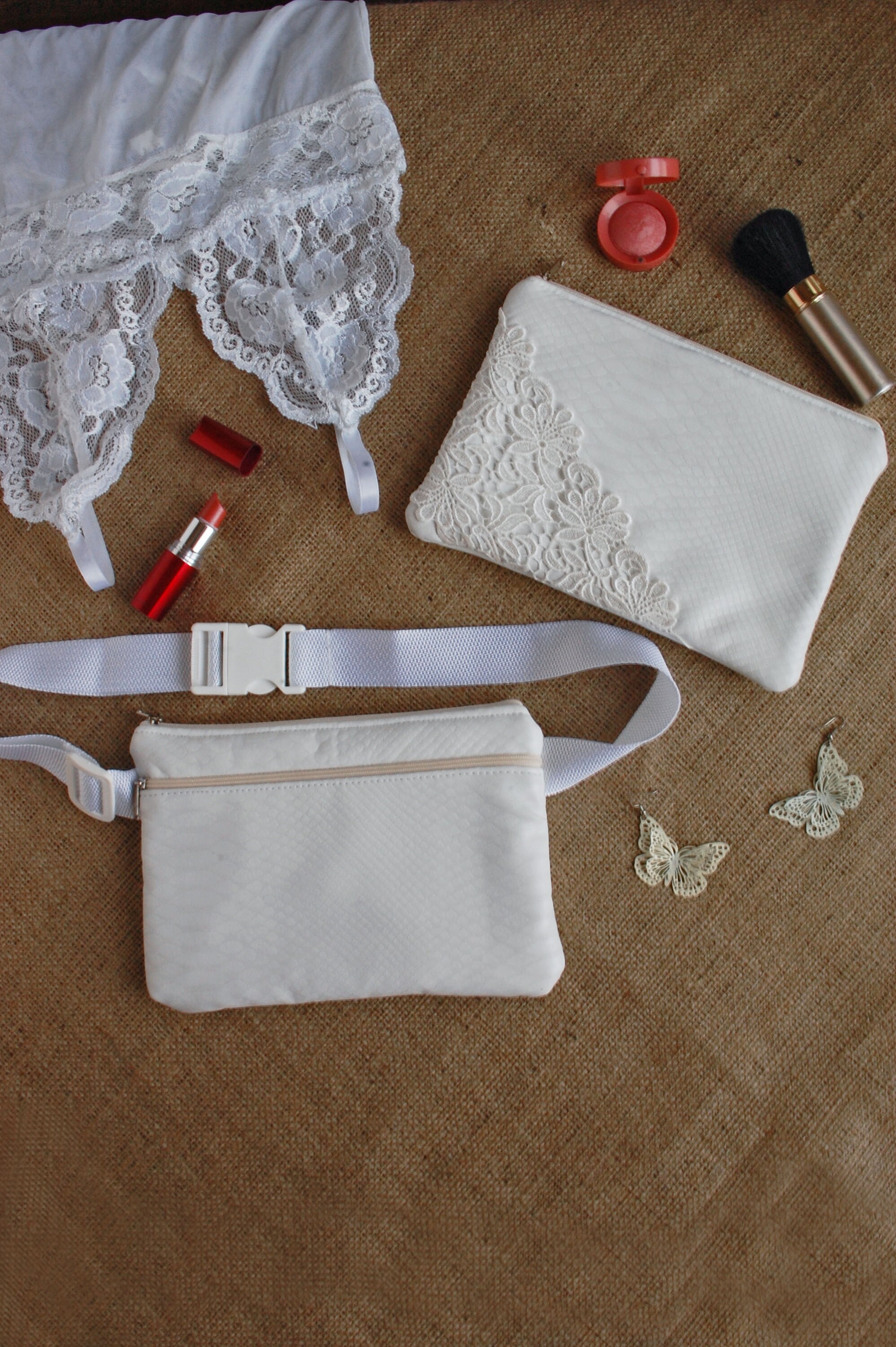 lace fanny pack