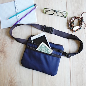 Fanny Pack Personalizado Mujeres Hombres, Riñonera Personalizada con Iniciales, Monedero de Cadera para Teléfono Celular, Cartera con Cinturón