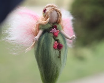 Needle felted spring fairy| Green and pink wool waldorf doll| Waldorf nature table decor| Handmade Summer fairy ornament| Felt flower doll