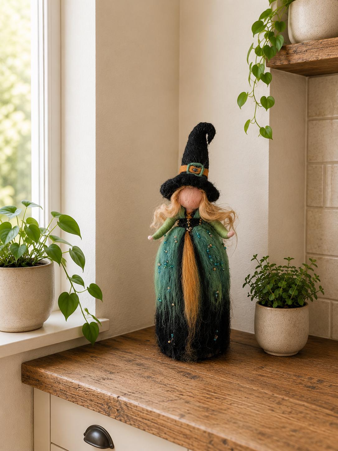 Needle felted, Waldorf Inspired Kitchen Witch, Woodland Hearth Witch, European Folk Witch, Hedge Witch Figure, Housewarming gift