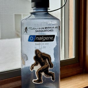 Bigfoot sticker Sasquatch sticker I know Squatch Sasquatch Vinyl Decal Bigfoot Sticker Bigfoot Decal Yeti Decal Iknowsquatch Strider sticker image 3