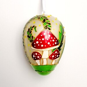 Mushroom Easter egg ornamnet Hand painted Easter egg toadstool Easter gift for kids Personalised Easter egg basket Gift for teacher coworker