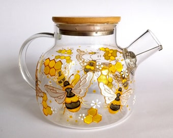 Bee glass teapot with infuser Bee and honeycomb Christmas gift for parents Hand painted tea kettle with infuser Gift for mother's day