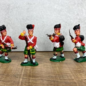 Timpo Waterloo Highlanders Fabrik Bemalte Vintage Plastik Spielzeugsoldaten x4 Selten 1980er Jahre