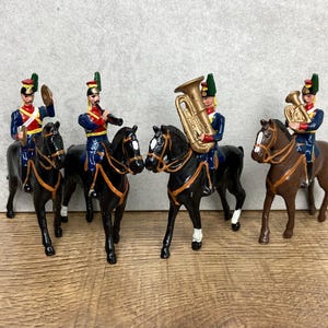 Figurines principales d&#39;orchestre des 5e lanciers britanniques montés Dorset Toy Soldiers