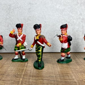Timpo Waterloo Highlanders Fabrik Bemalte Vintage Plastik Spielzeugsoldaten x5 Seltene 1980er Jahre
