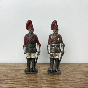 Halbmond Spielzeugsoldaten Vintage Bleifiguren 1930er Jahre Vintage Spielzeugsoldaten Figuren Antiquitäten Mid Century Sammlerstücke Metallsoldat