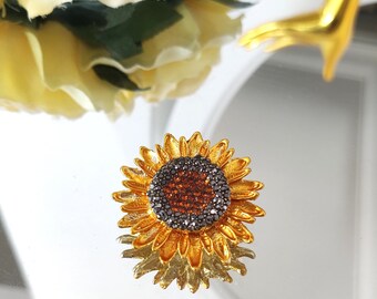 Sunflower brooch , richestone brooch , flower Brooch , Gift for her