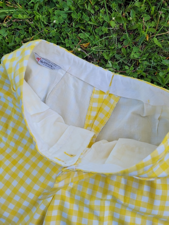 1950's vintage yellow gingham high waist shorts s… - image 5