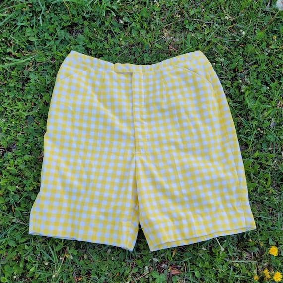 1950's vintage yellow gingham high waist shorts s… - image 1
