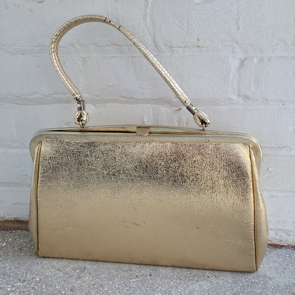 Large Gold vinyl vintage clasp purse