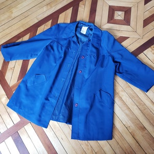 SZ L chest 46 men Gap Premium short car coat woven nylon 5 button closure khaki tan all weather coat length 33