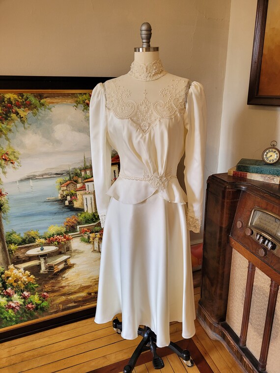 Ivory 1940's vintage wedding dress satin lace Large - Gem