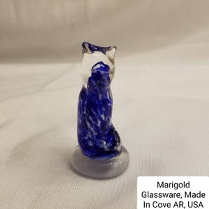 Hand Blown Glass Kitty Cat. Cobalt Blue & White. By HamonArtGlass