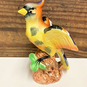 Vintage 50&#39;s Blue Jay Figurine, Colorful Blue Jay Statue, Vintage Bird Figurine, Collectible Bird Figurine, Bird Lover&#39;s Gift, Made in Japan