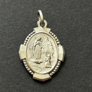 Antique French Our Lady of Banneux Catholic Medal, Our Lady of the Poor, Art Deco Catholic Religious Medal, Antique French Medal