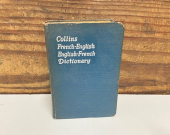 Vintage 1961 Collins French Gem Dictionary, French to English Dictionary, Green Cover, Editor GF Maine, Printed in Great Britain