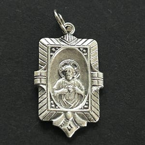 Antique Art Deco Sacred Heart Jesus Medal,  Antique Catholic Medal, Antique Jesus Medal