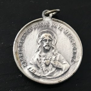Vintage Framed Sacred Heart Religious Lourdes Immaculate Conception on Reverse, Catholic Religious Medal, Sacred Heart of Jesus Charm