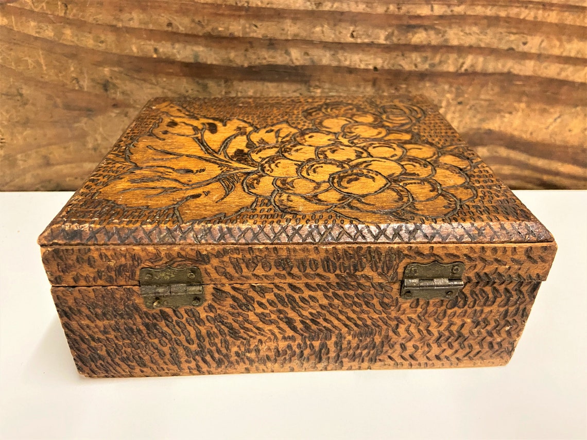 Vintage Flemish Wood Box Flemish Art Grape Leaf Design Etsy