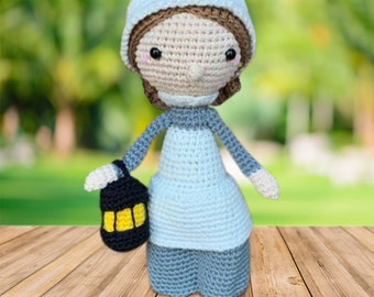Florence Nightingale Doll, Crochet  Nightingale Nurse Figure, Florence Nightingale Amigurumi, Nightingale Lamp Doll Outfit, First Nurse