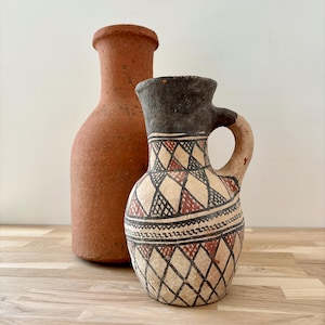 Moroccan terracotta jar – handcrafted pottery